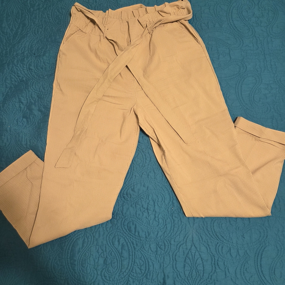 Women's Tan Paper Bag Cropped Pants
